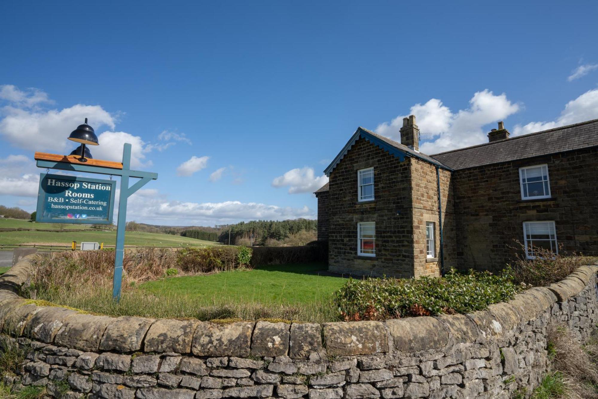 Hassop Station Apartment On The Monsal Trail Bakewell Exterior foto